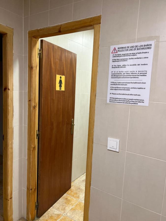 Hostel Albergue Municipal San Martín del Camino Zewnętrze zdjęcie